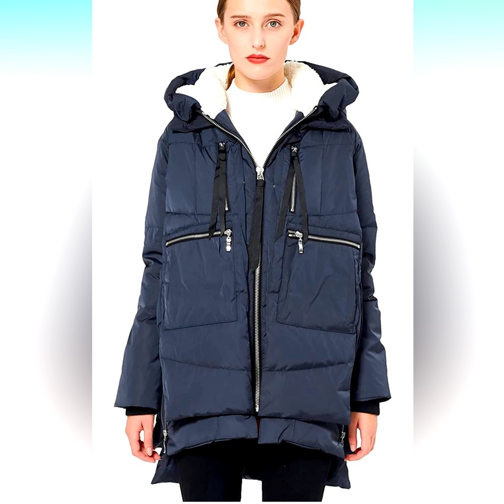 Navy Orolay Amazon famous coat, size medium